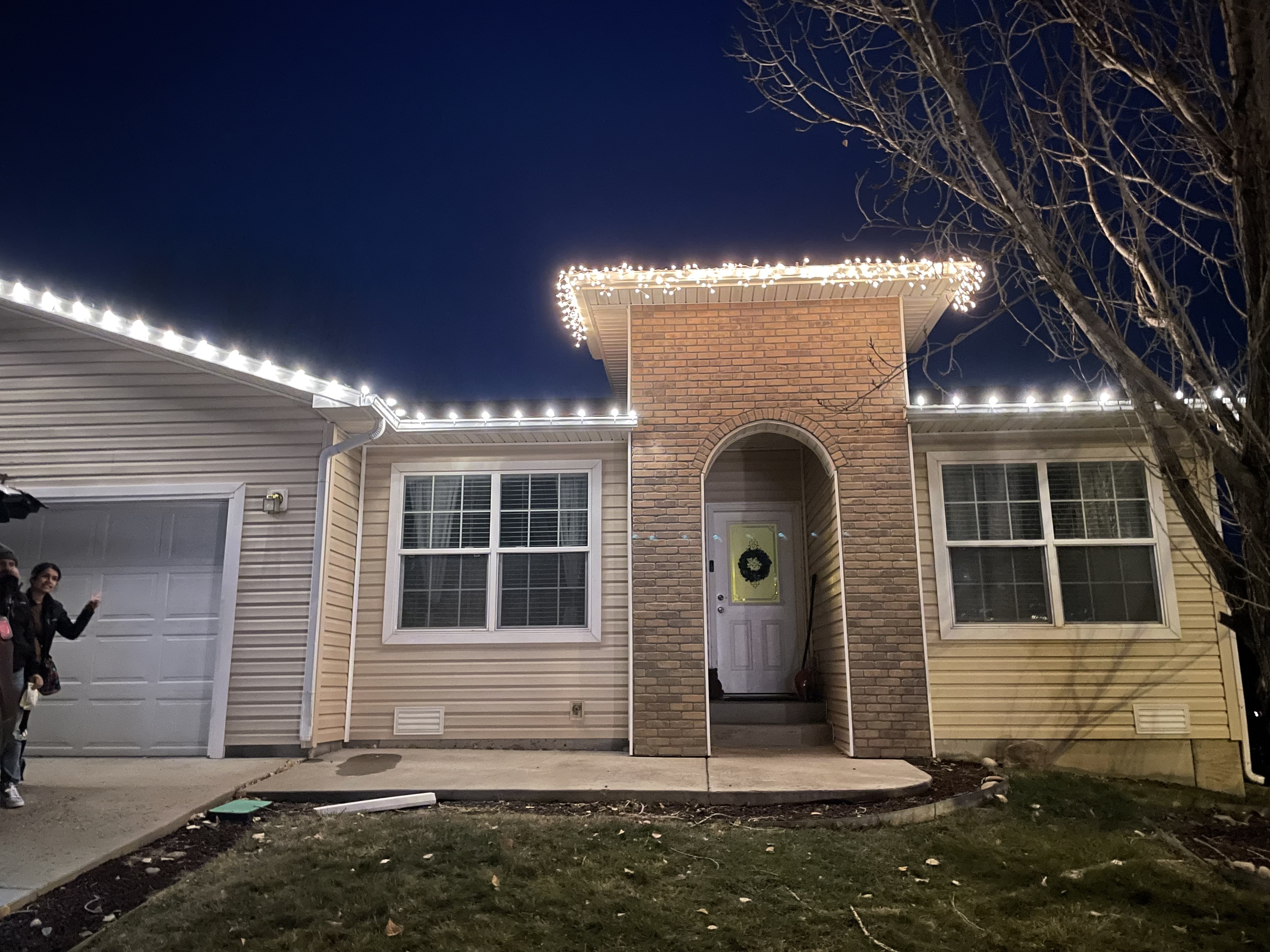 Roofline Lighting 5